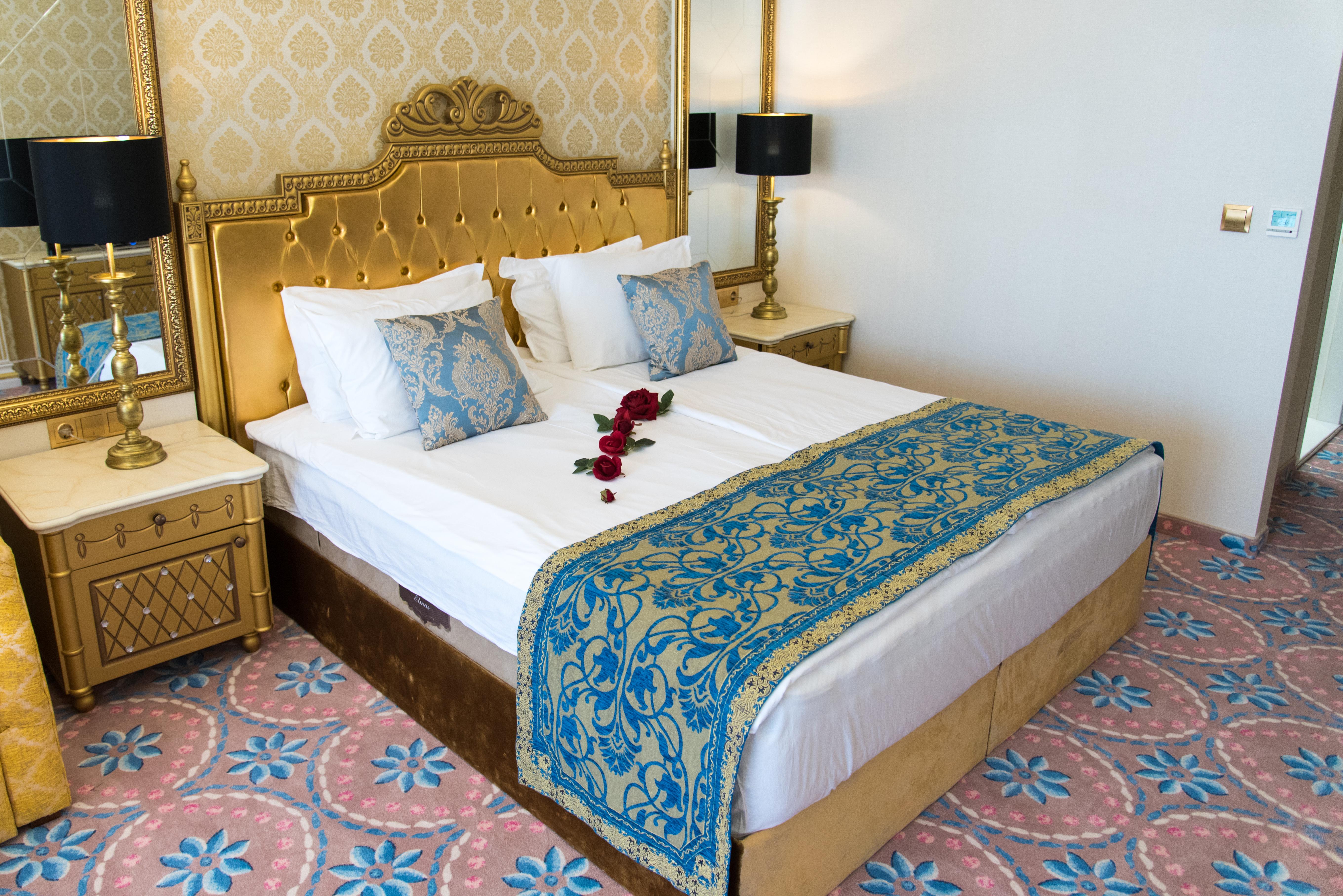 Imperial Palace Hotel Σάνι Μπιτς Εξωτερικό φωτογραφία A bed runner