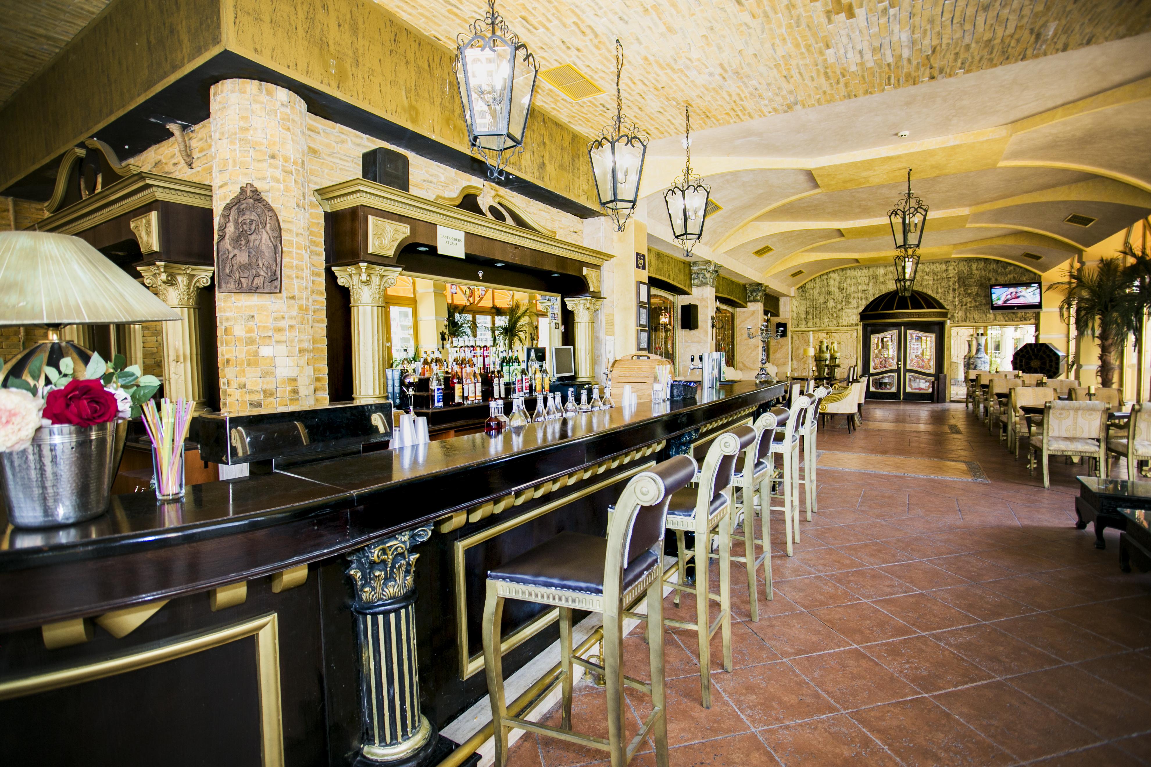 Imperial Palace Hotel Σάνι Μπιτς Εξωτερικό φωτογραφία The bar at the hotel
